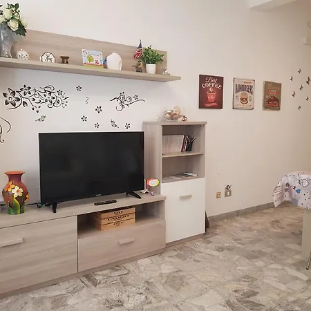La Casa Al Mare Apartment *